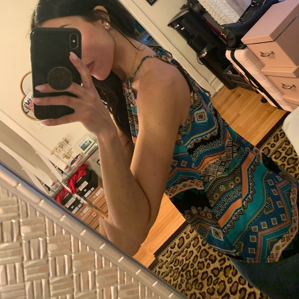 🏝 Halter too!